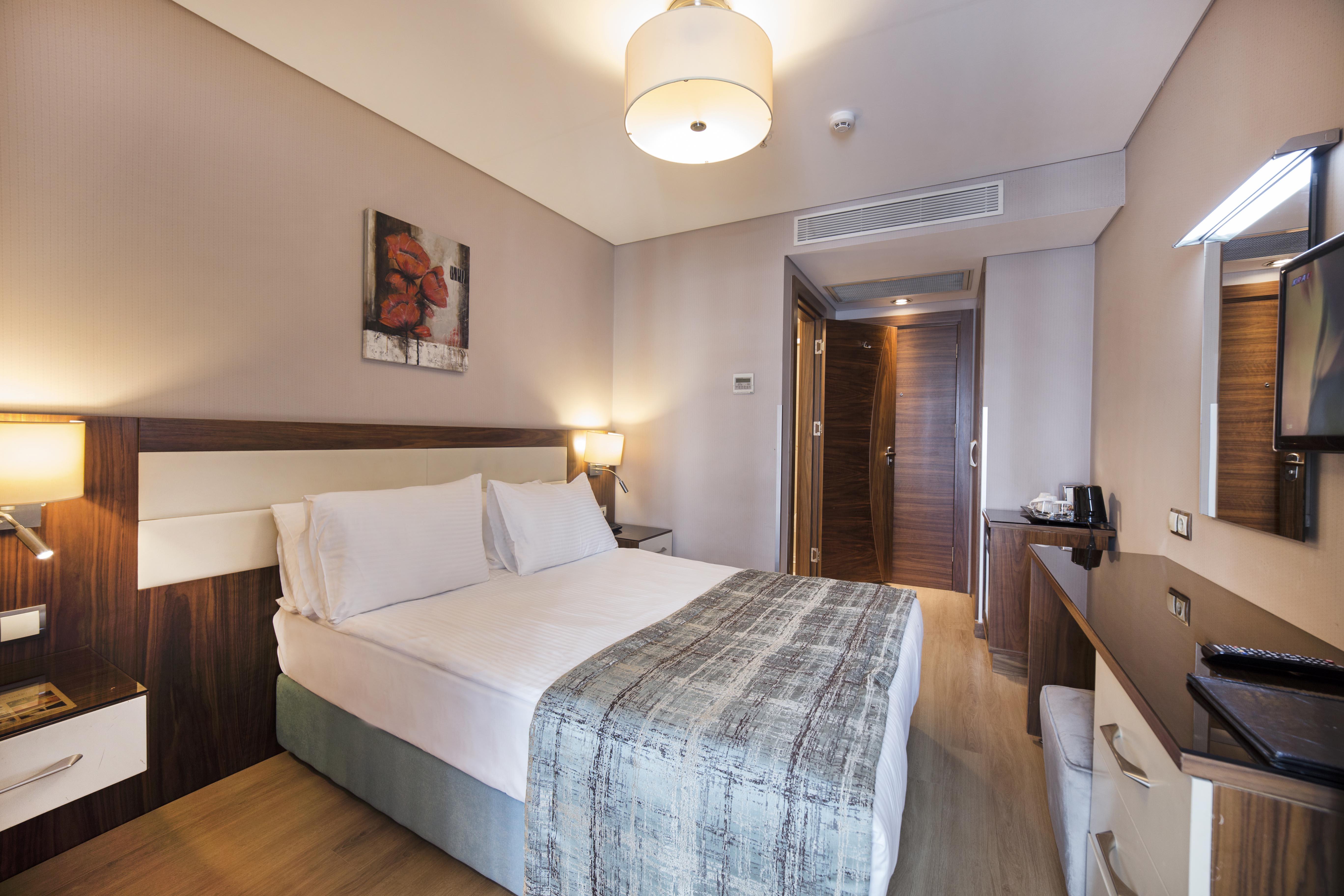 The Meretto Hotel Istanbul Old City Exterior photo