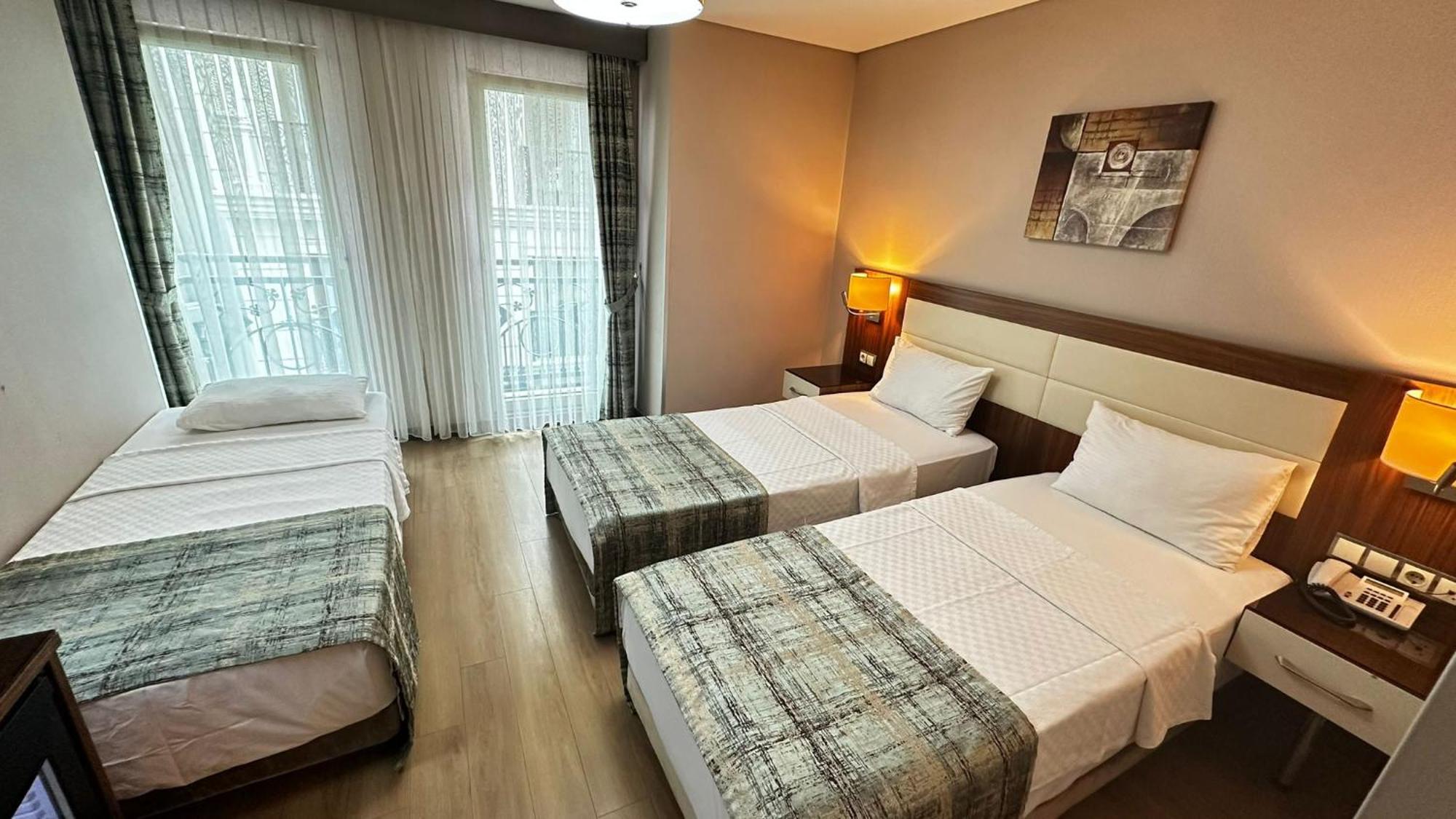 The Meretto Hotel Istanbul Old City Exterior photo